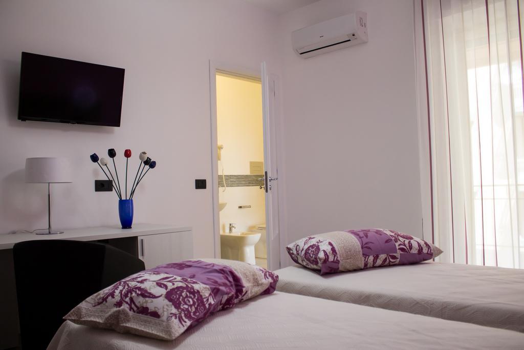 Le Ninfe Otel Siraküza Oda fotoğraf